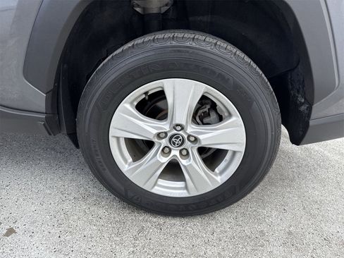 Used 2021 Toyota RAV4 XLE image 47
