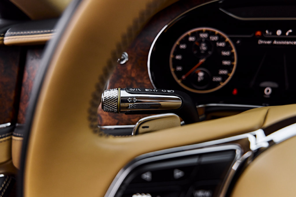 Used 2022 Bentley Flying Spur V8 AWD/4WD image 57