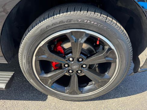 Used 2024 Ford Expedition Limited AWD/4WD image 40