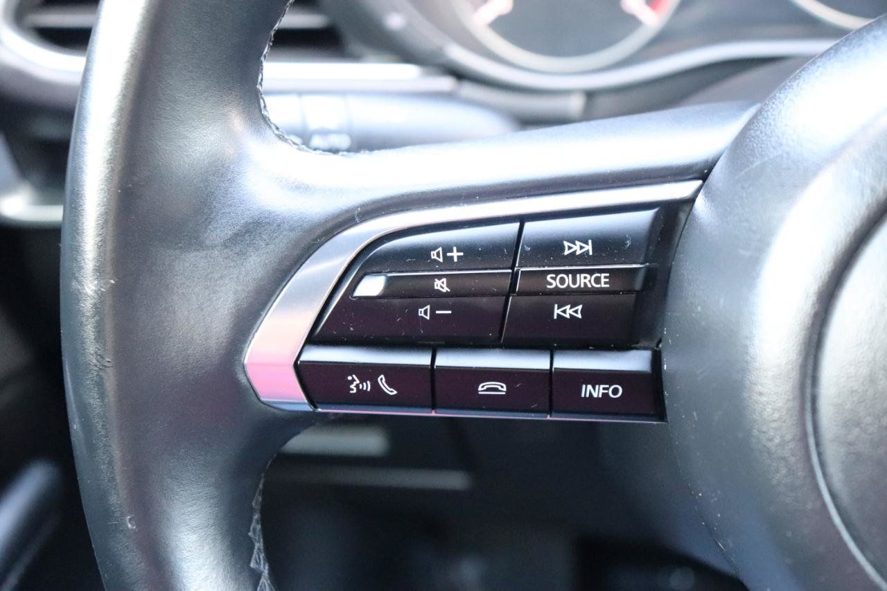 Used 2024 MAZDA MAZDA3 s FWD image 27