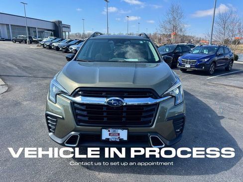 Used 2024 Subaru Ascent Touring image 8