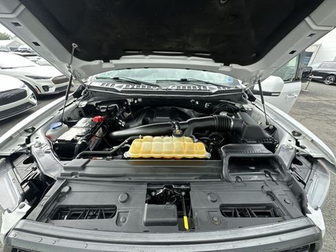 Used 2018 Ford F150 Raptor w/ Equipment Group 802A Luxury AWD/4WD image 36