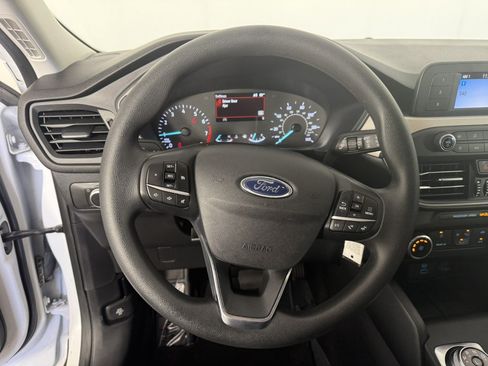 Used 2022 Ford Escape S FWD image 19