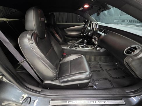 Used 2010 Chevrolet Camaro SS w/ RS Package RWD image 27