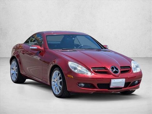 Used 2005 Mercedes-Benz SLK 350 image 3