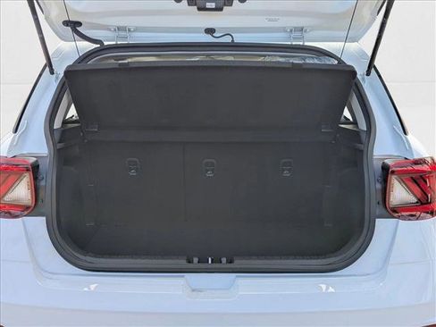 New 2025 Hyundai Venue SEL image 20