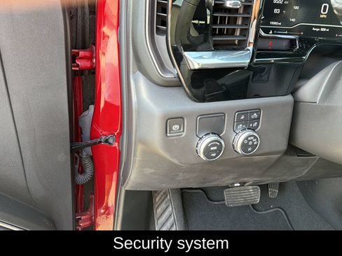 Used 2023 GMC Sierra 1500 SLT RWD image 17