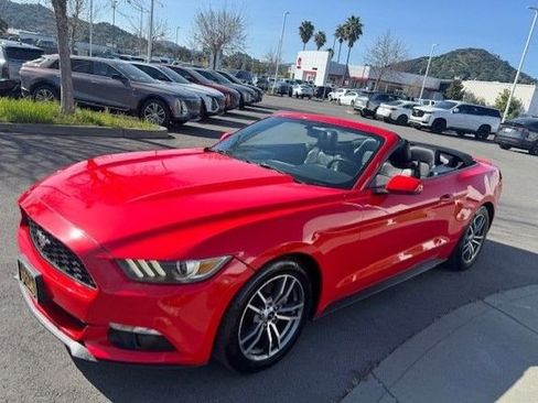 Used 2017 Ford Mustang Premium image 3