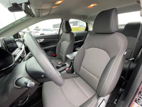 Certified 2024 Kia Forte LXS FWD image 21
