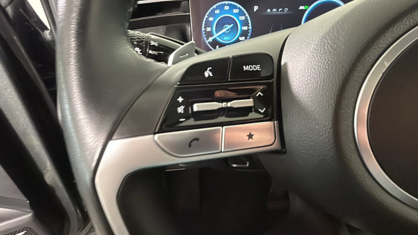 Used 2024 Hyundai Tucson Limited AWD/4WD image 20