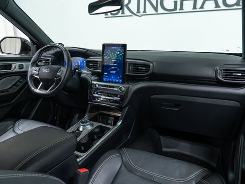 Used 2020 Ford Explorer ST w/ ST Street Pack image 14