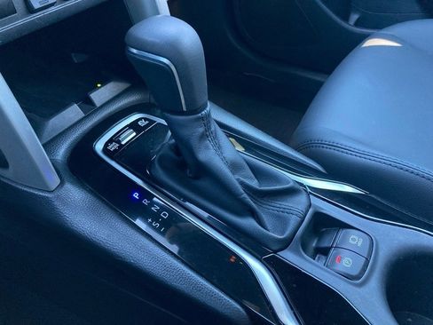 Used 2025 Toyota Corolla Cross AWD Hybrid image 27