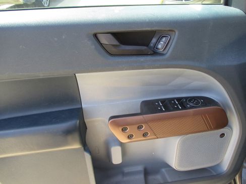 Used 2022 Ford Maverick Lariat w/ Lariat Luxury Package FWD image 15
