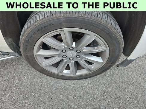 Used 2016 Chevrolet Suburban LTZ image 10