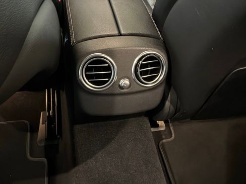 Used 2015 Mercedes-Benz C 300 C 300 image 4