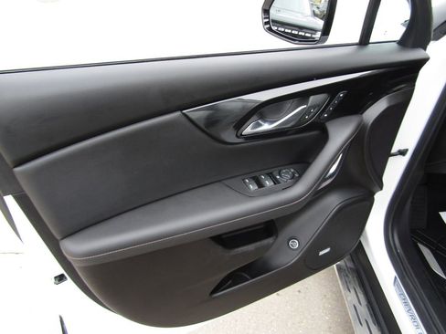 Used 2023 Chevrolet Blazer Premier w/ Driver Confidence II Package image 28