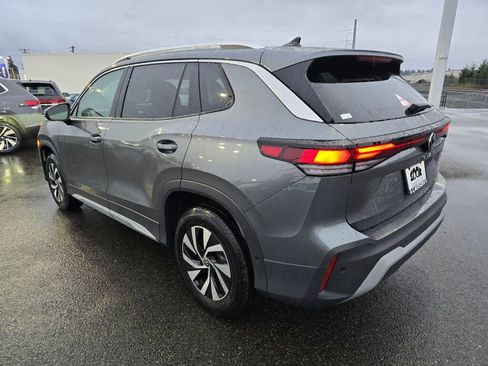 New 2026 Volkswagen Tiguan S image 6