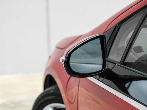 Used 2015 Chevrolet Volt w/ Enhanced Safety Package 1 FWD image 38