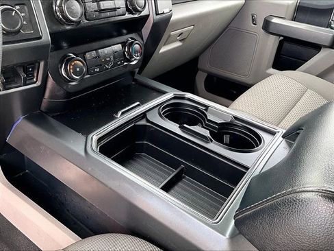 Used 2022 Ford F250 XLT w/ Snow Plow Prep Package image 20