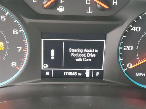 Used 2020 Chevrolet Traverse LS image 17