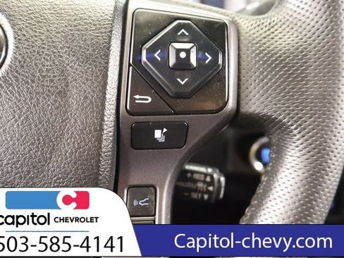 Used 2023 Toyota Tacoma TRD Off-Road AWD/4WD image 20