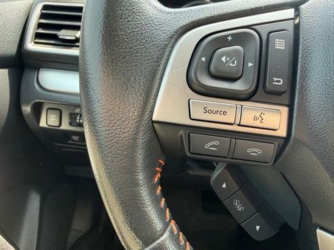 Used 2016 Subaru Crosstrek 2.0i Premium AWD/4WD image 13