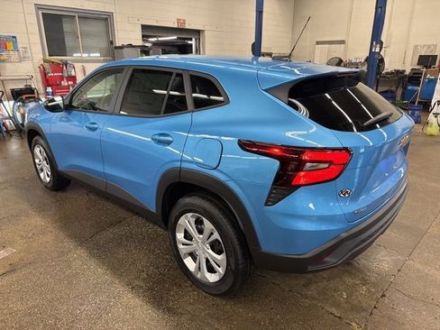 New 2026 Chevrolet Trax LS image 4