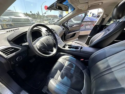 Used 2014 Lincoln MKZ Hybrid w/ Equipment Group 202A Reserve FWD image 12