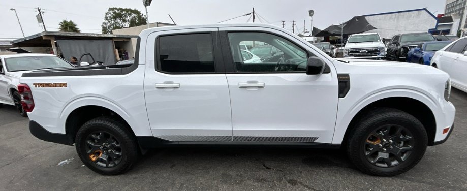 Used 2024 Ford Maverick Tremor w/ Tremor Off-Road Package AWD/4WD image 4