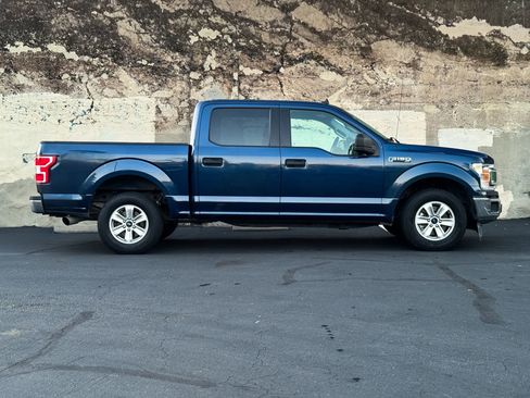 Used 2020 Ford F150 XLT image 3