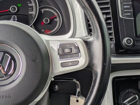 Used 2018 Volkswagen Beetle S image 20