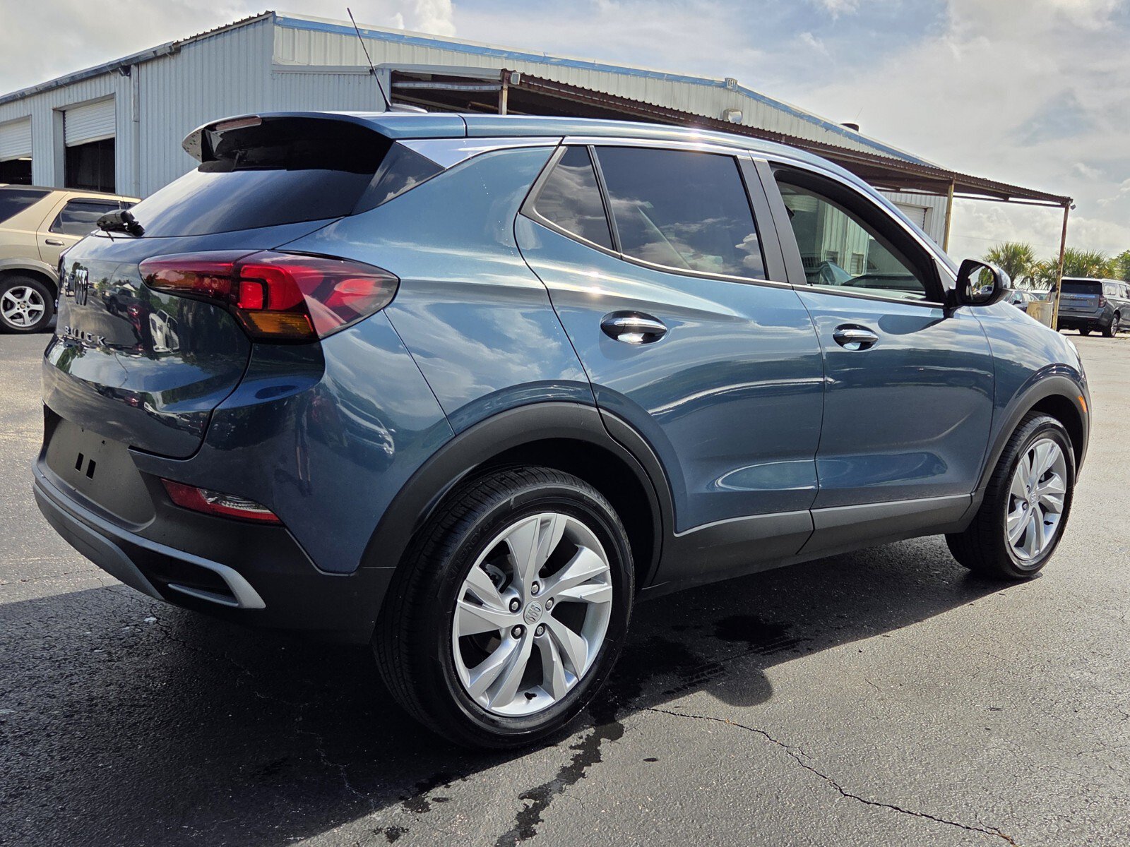 Used 2026 Buick Encore GX Preferred w/ Comfort Package FWD image 5