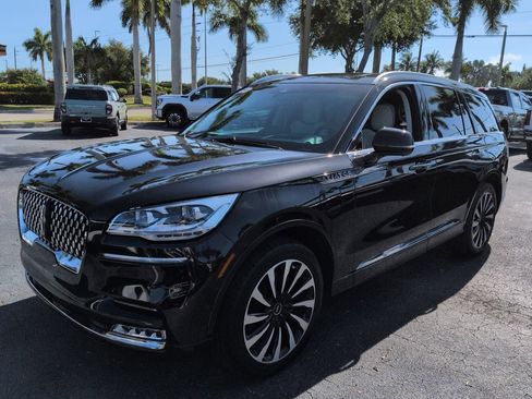 Used 2023 Lincoln Aviator Black Label Grand Touring w/ Class IV Trailer Tow Package AWD/4WD image 8