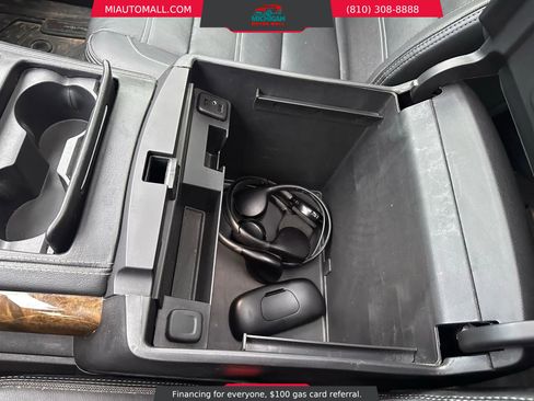 Used 2016 GMC Yukon XL Denali w/ Open Road Package image 15