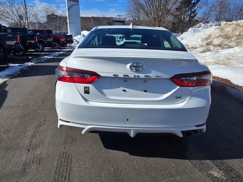 Certified 2023 Toyota Camry SE image 6