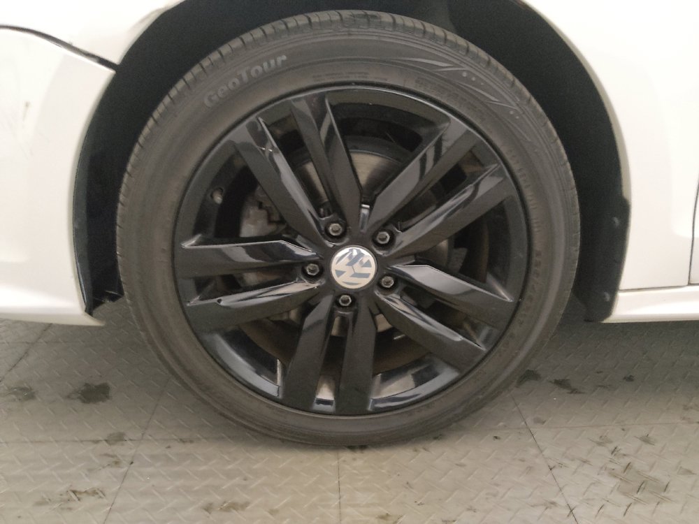 Used 2018 Volkswagen Jetta Sport FWD image 31