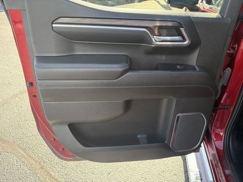 Used 2022 GMC Sierra 1500 SLT w/ SLT Premium Package image 13