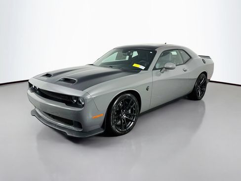 Used 2023 Dodge Challenger SRT Hellcat RWD image 3