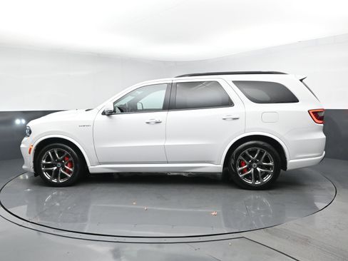 Used 2022 Dodge Durango R/T w/ Tow 'N Go Package image 4