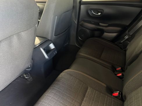 Used 2024 Honda HR-V Sport image 29