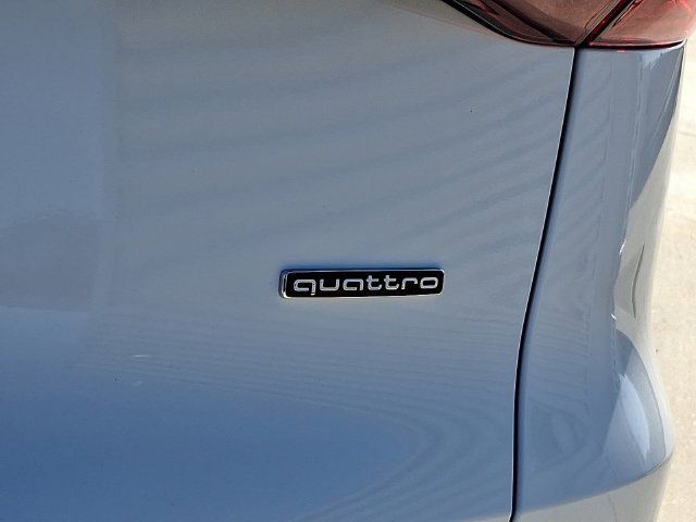 Used 2025 Audi Q5 Premium Plus w/ Premium Plus AWD/4WD image 21