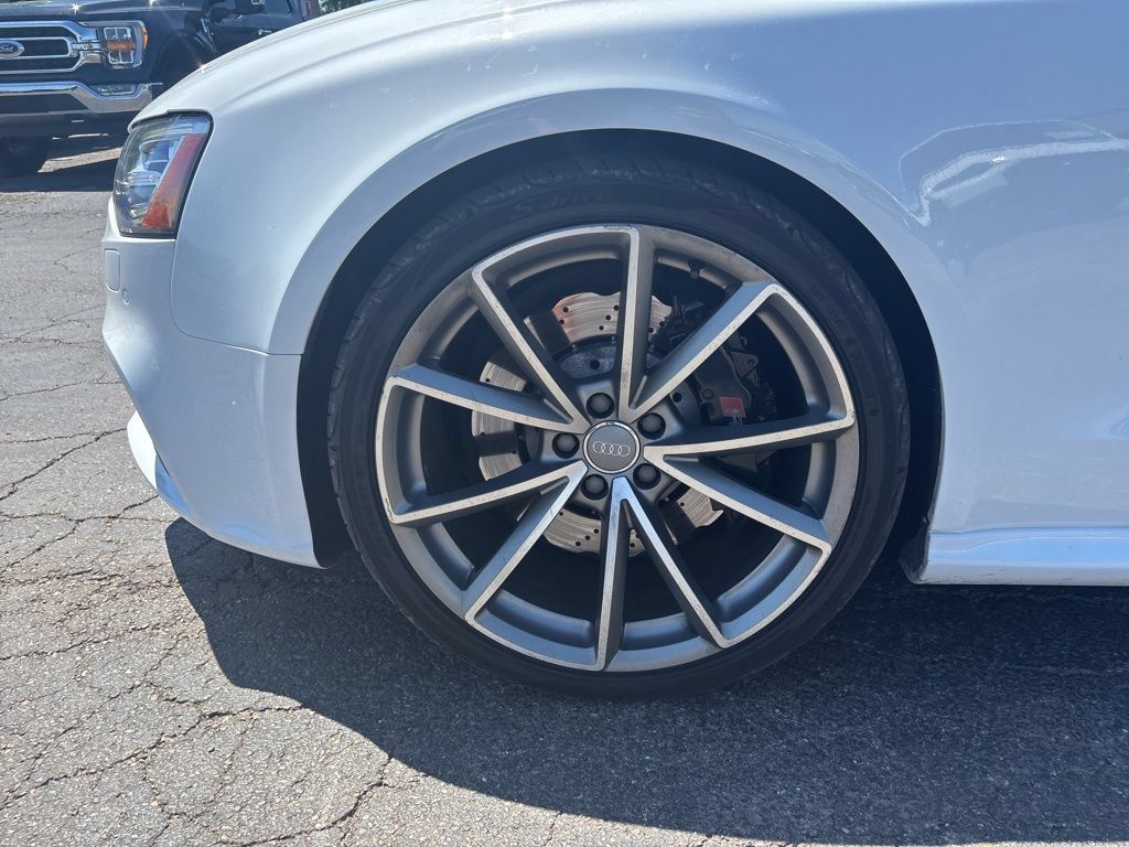 Used 2015 Audi RS 5 Cabriolet AWD/4WD image 9