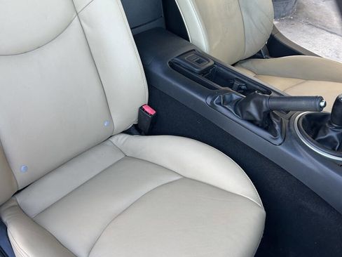 Used 2012 MAZDA MX-5 Miata Grand Touring w/ Premium Pkg image 11