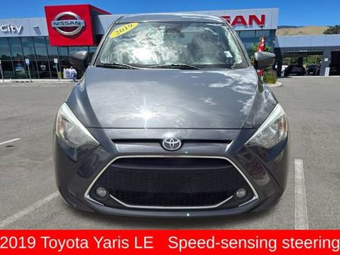Used 2019 Toyota Yaris LE FWD image 8