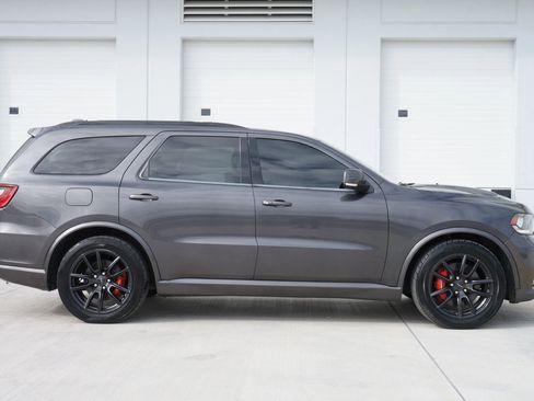 Used 2018 Dodge Durango SRT w/ SRT Interior Appearance Group image 15