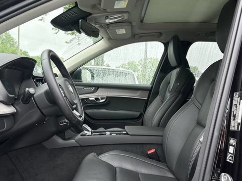 Used 2026 Volvo XC90 B6 Ultra w/ Protection Package AWD/4WD image 20