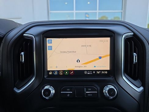 Used 2021 GMC Sierra 1500 AT4 w/ AT4 Premium Package AWD/4WD image 14