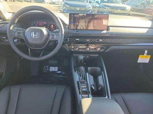 New 2026 Honda Accord EX-L image 9