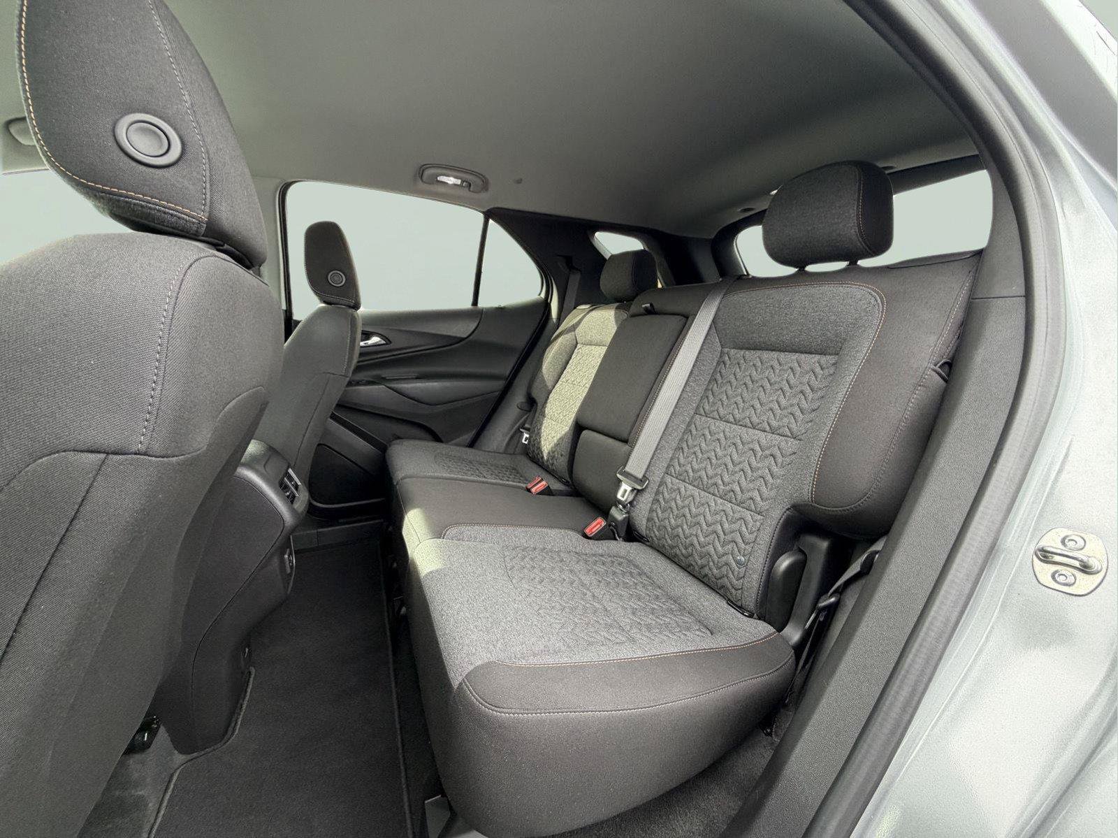 Used 2024 Chevrolet Equinox LT AWD/4WD image 31
