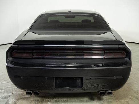 Used 2014 Dodge Challenger R/T RWD image 21